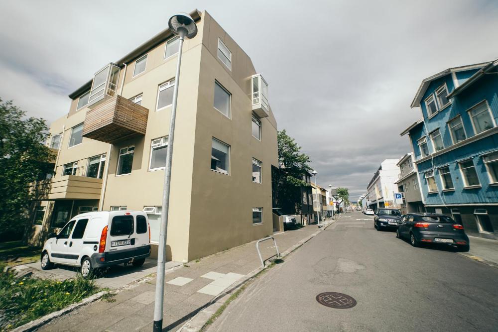 蓝色豪华公寓（Blue Luxury Apartments）