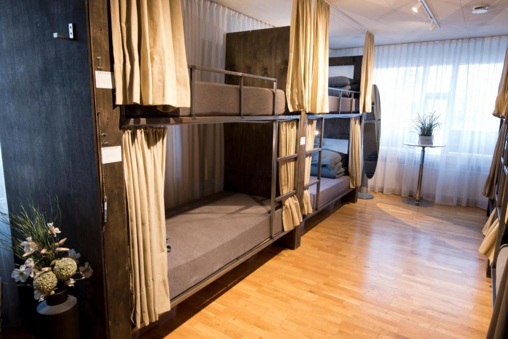 B14 Guesthouse for Large Groups