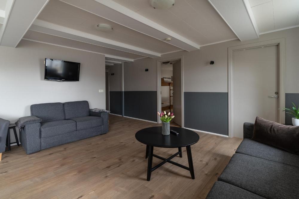 伊萨菲厄泽旅舍(Isafjordur Hostel)