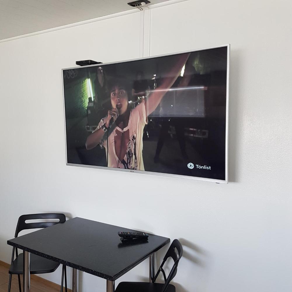 Hólavegur 6(Hólavegur 6)