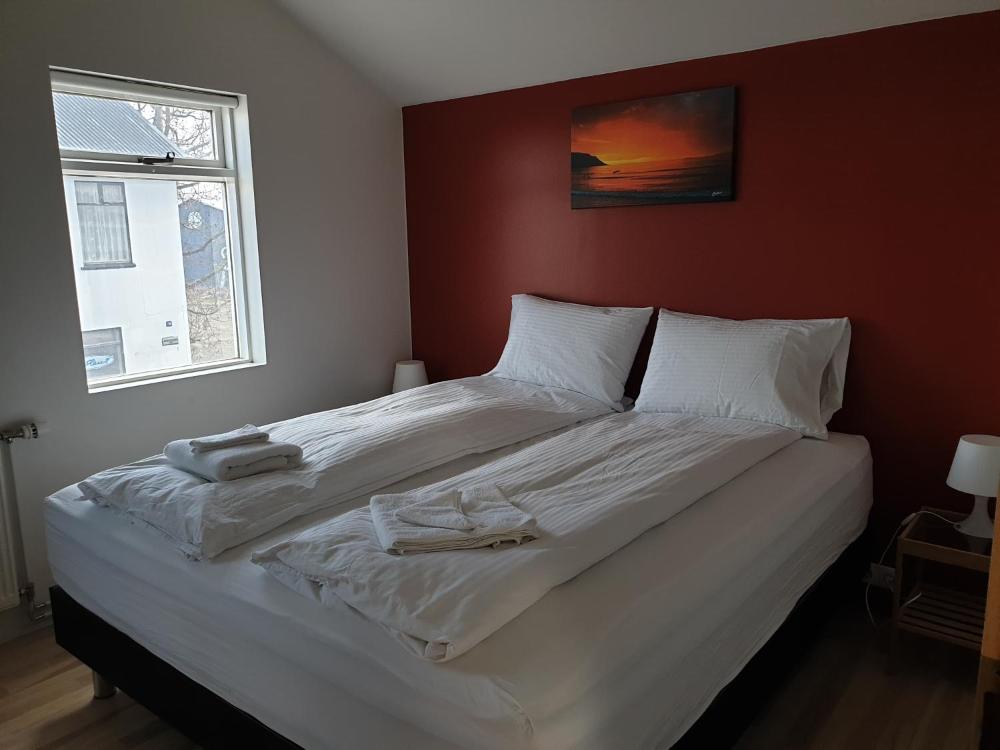 Grand-Inn Bar and Bed