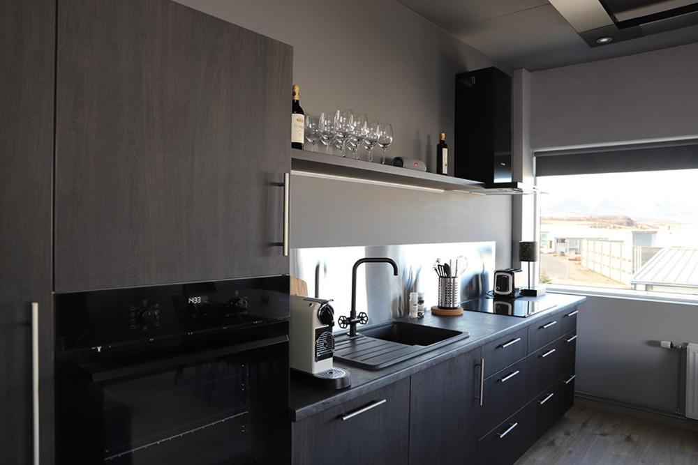 Tryggvabraut 24一卧室公寓(Tryggvabraut 24 One Bedroom Apartment)