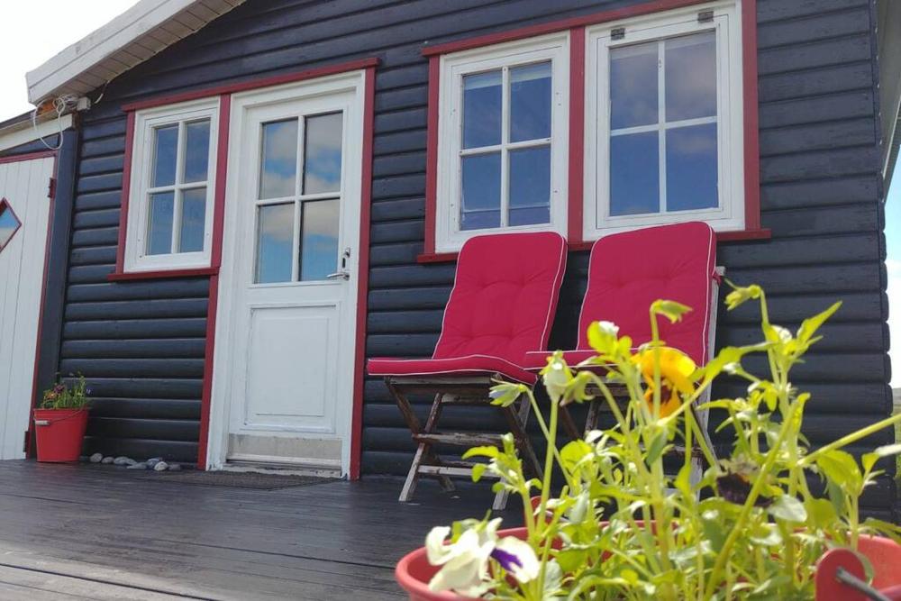 Cosy Cottage-Álfabakki-with hot tub