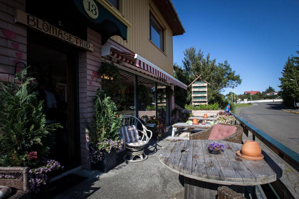 布洛马瑟特里兹寄宿家庭 | Blómasetrið Homestay