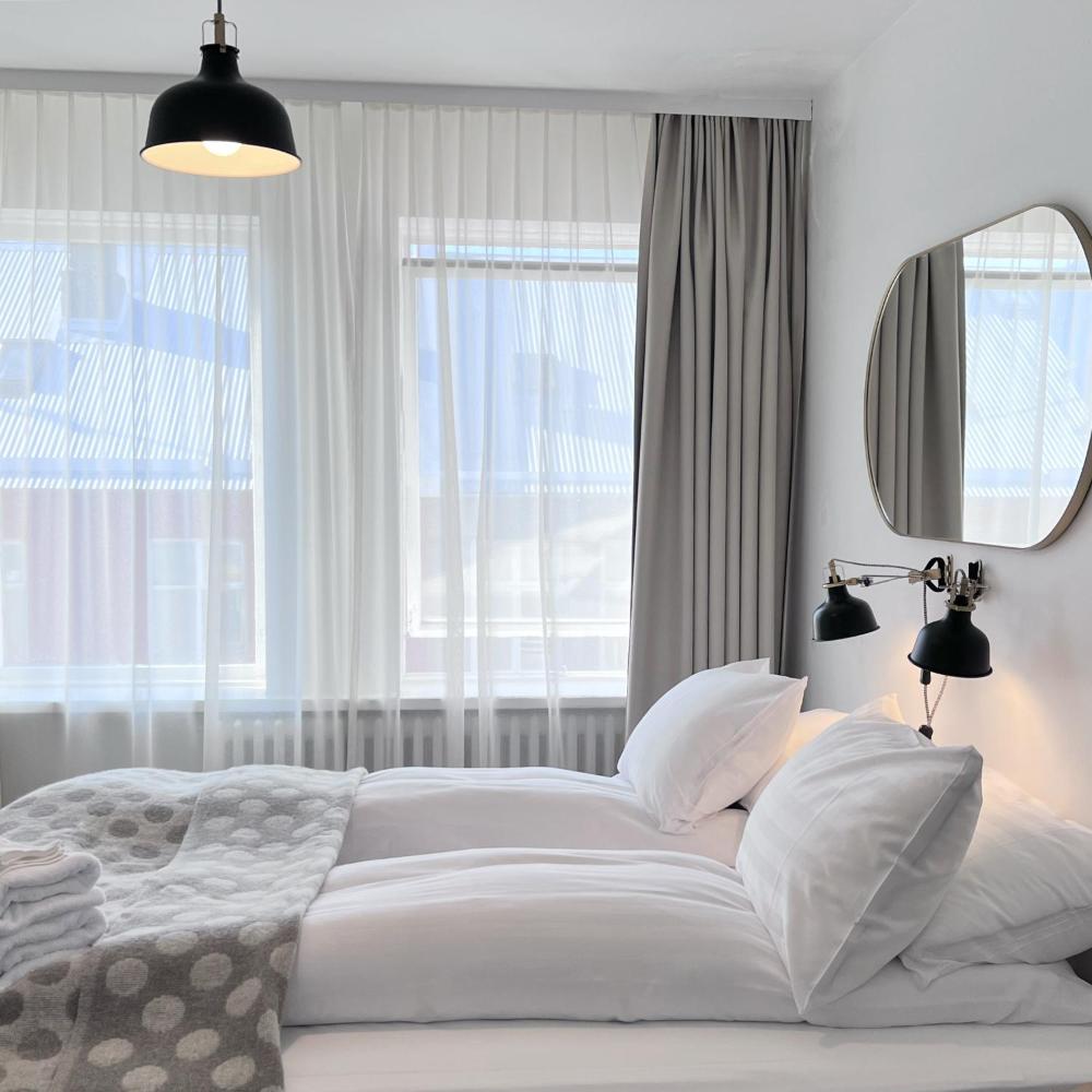 大都会酒店 (Metropolitan Hotel)