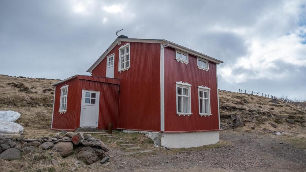 Hotel Djupavik