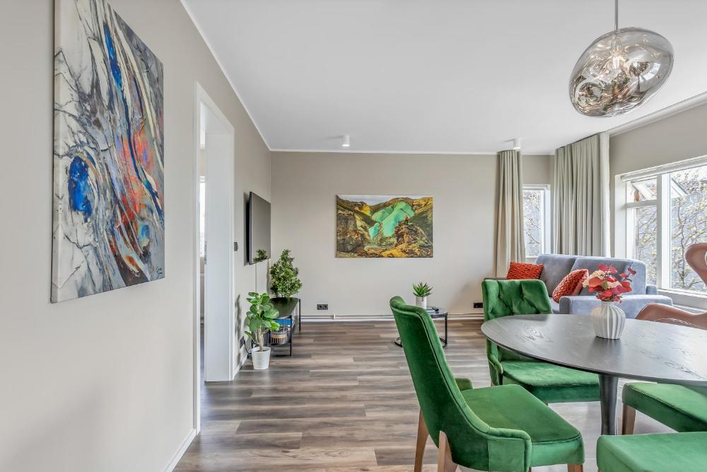 斯诺拉布劳特阿尔瓦公寓（Snorrabraut Apartments By Alva）