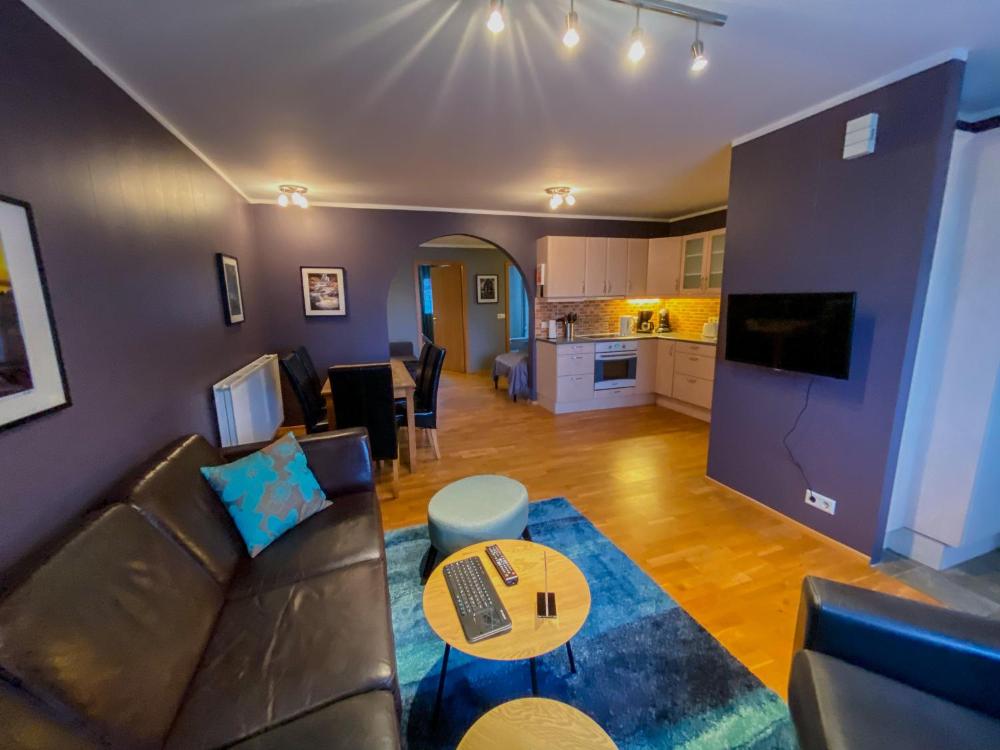 Bakki Apartments & Hostel