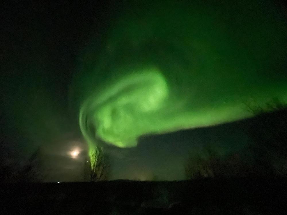 Northern Lights Cabin, Riverside, Uitzicht op de Bergen