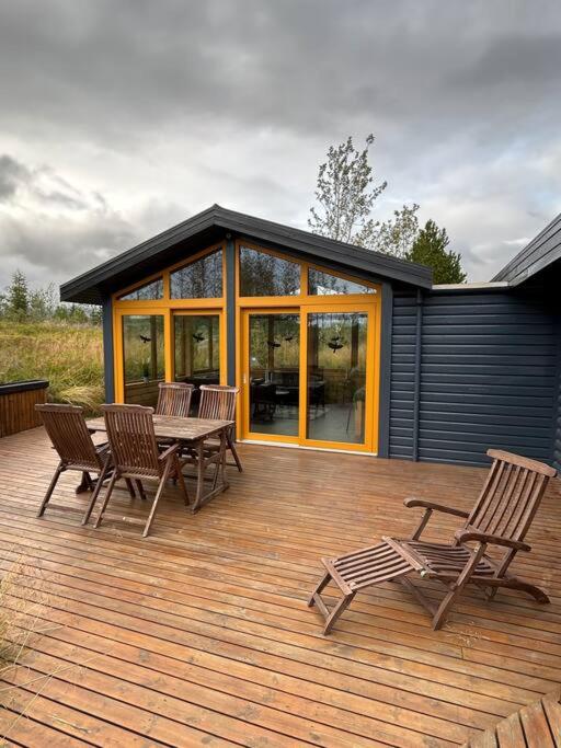 Luxus-Cottage im Goldenen Kreis mit Bergblick!