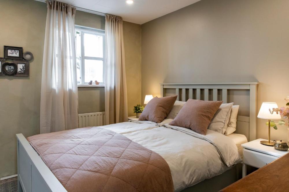 Old Charm Appartement - Keflavik Centrum