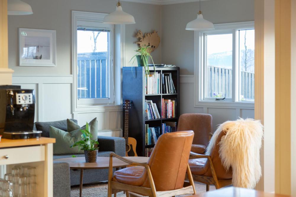 Hestaland Guesthouse