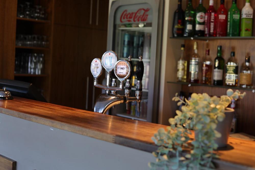 瓦玛里德酒店 | Hotel Varmahlid