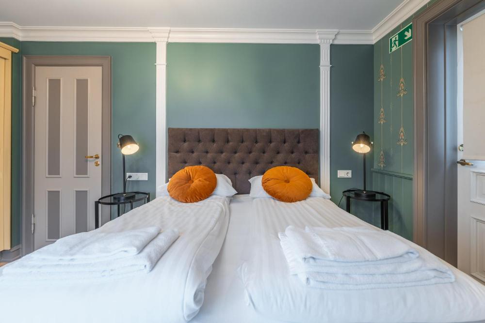 Day Dream Historical Grjotagata 4