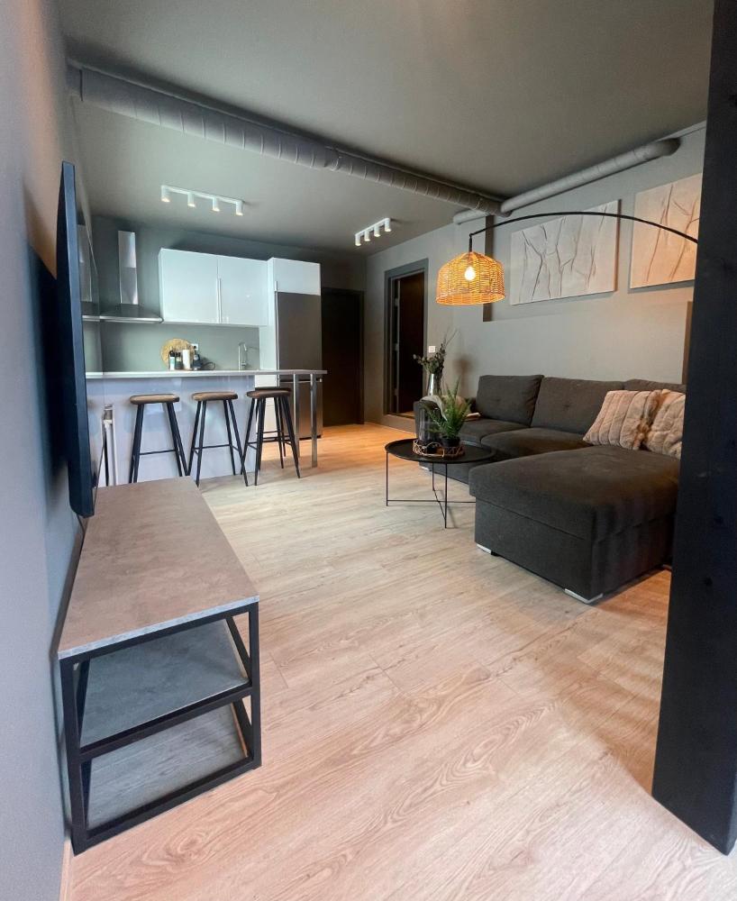 AK-Lux101(AK-Lux101)