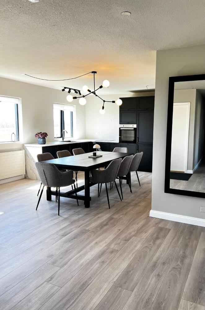 그레이하우스(Big Apartment)