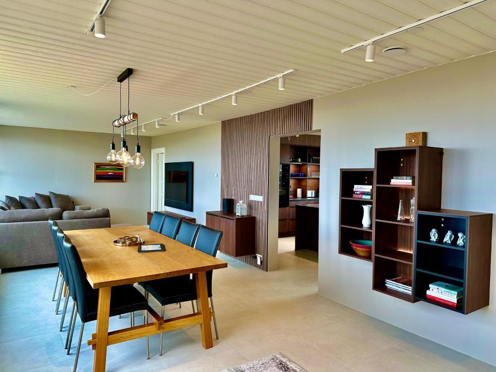 흐로스홀트(Hrossholt)