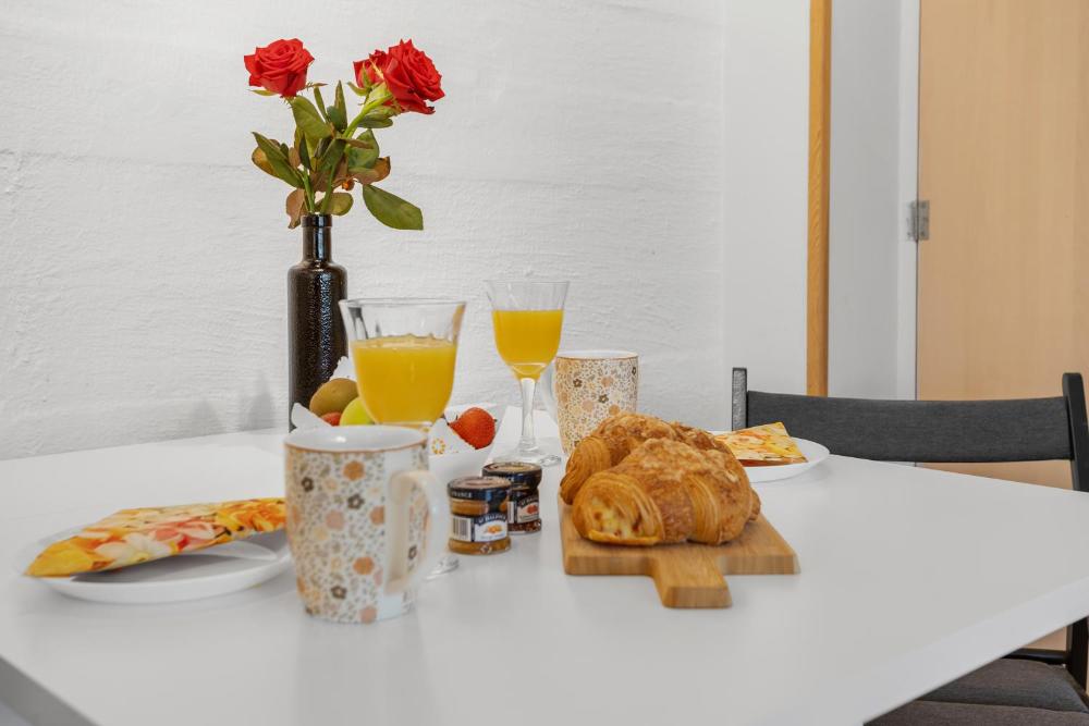 ララスタジオ｜ロイガルダルル渓谷、レイキャビク・セントラルパーク（Reykjavik Central Park）＆ボタニカルガーデン近く