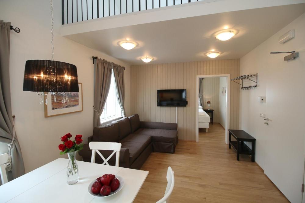 Acco Ice Apartments