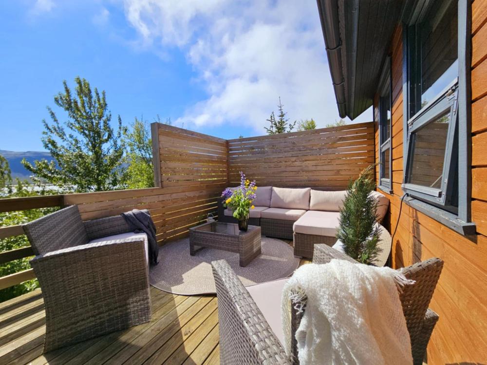 Dixon Cabin n° 7 / Dixon sumarhús n° 7 @Kirkjubraut