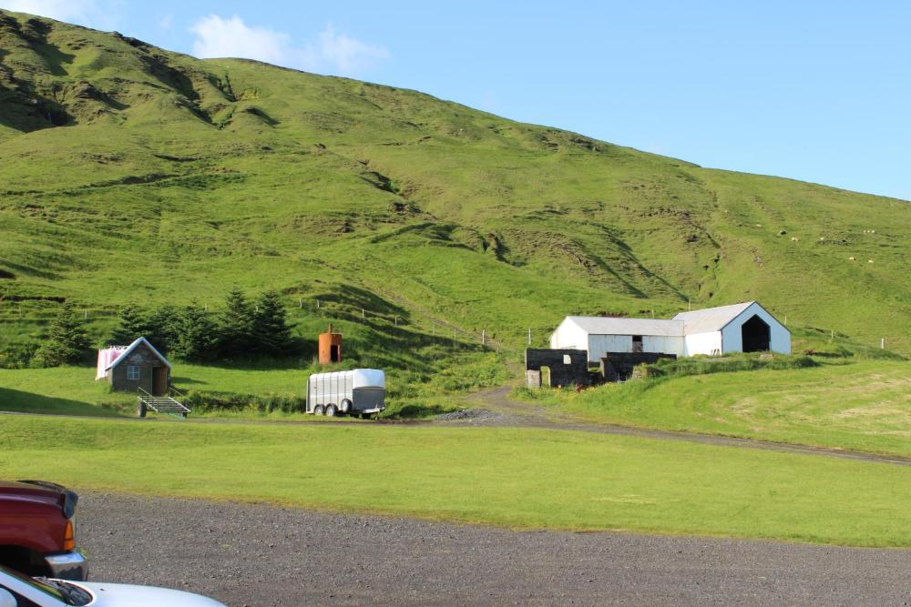 Skammidalur Guesthouse