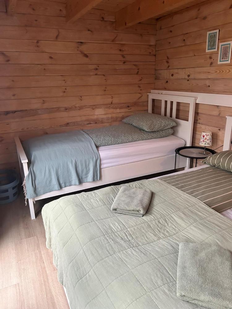The Little Guesthouse Downtown - Keflavik Lufthavn