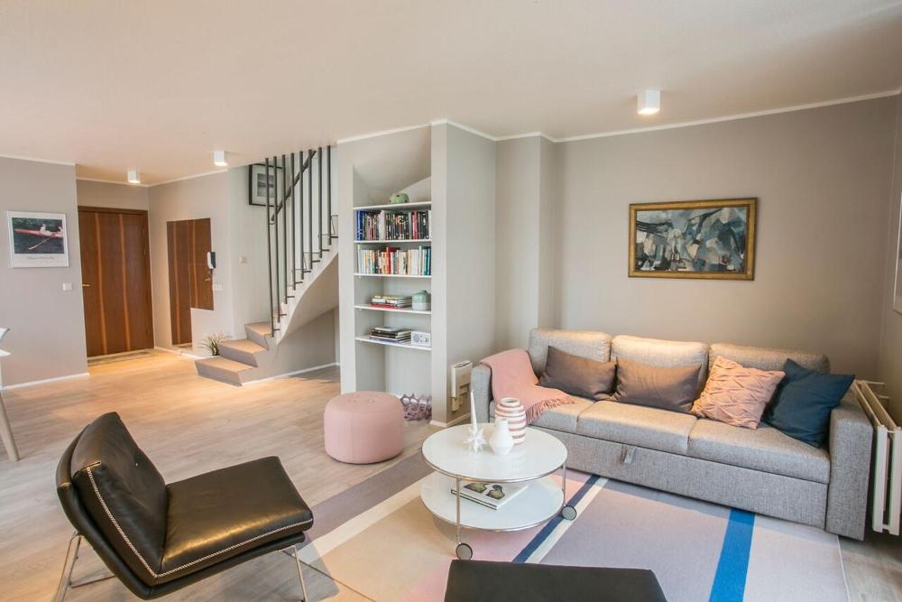 市中心顶层公寓(Penthouse Downtown with Free Parking)含免费停车位