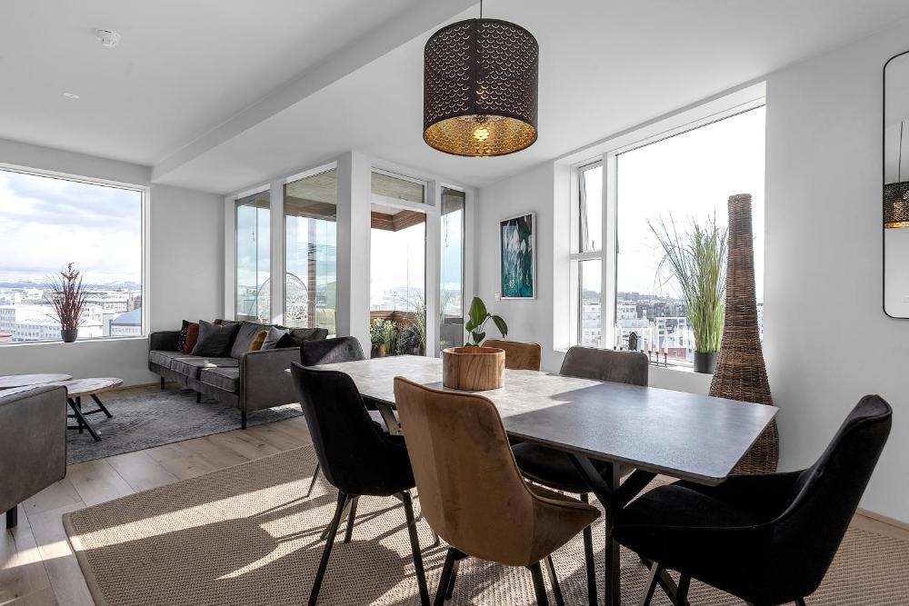 宽敞奢华三卧两卫公寓1003（Spacious Luxury 3BR Apartment with 2 Bathrooms 1003）