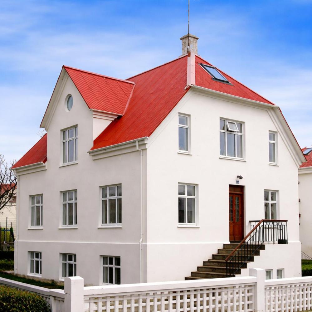 Refurinn Reykjavik Guesthouse