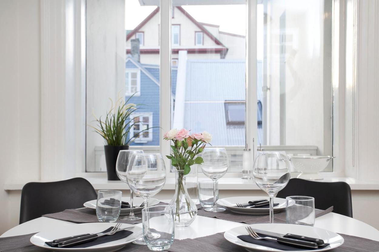 伊顿公寓 (Idunn Apartments)