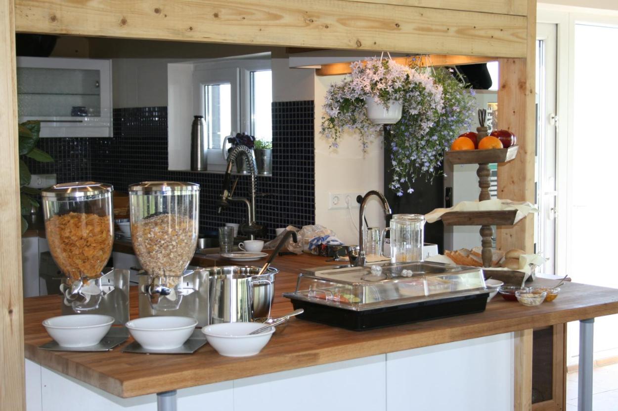 Guesthouse Vellir