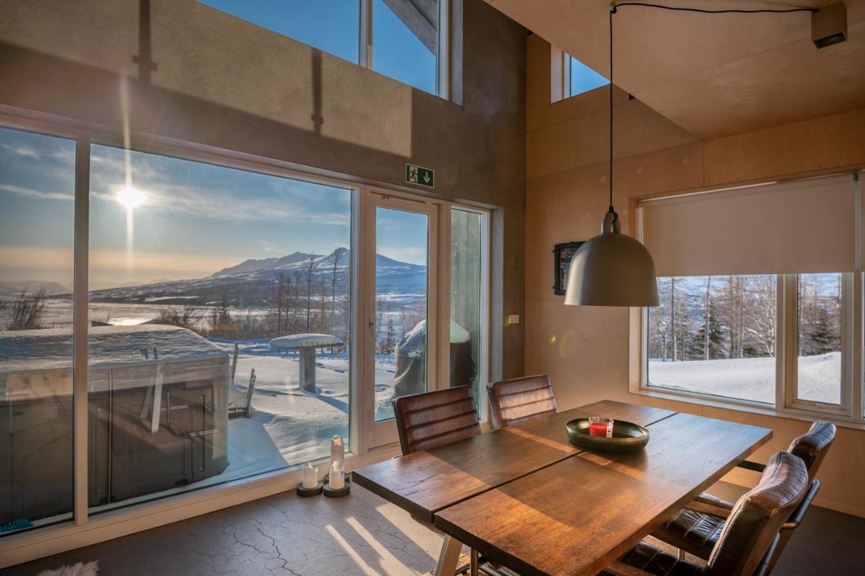 Viking Cottages & Apartments
