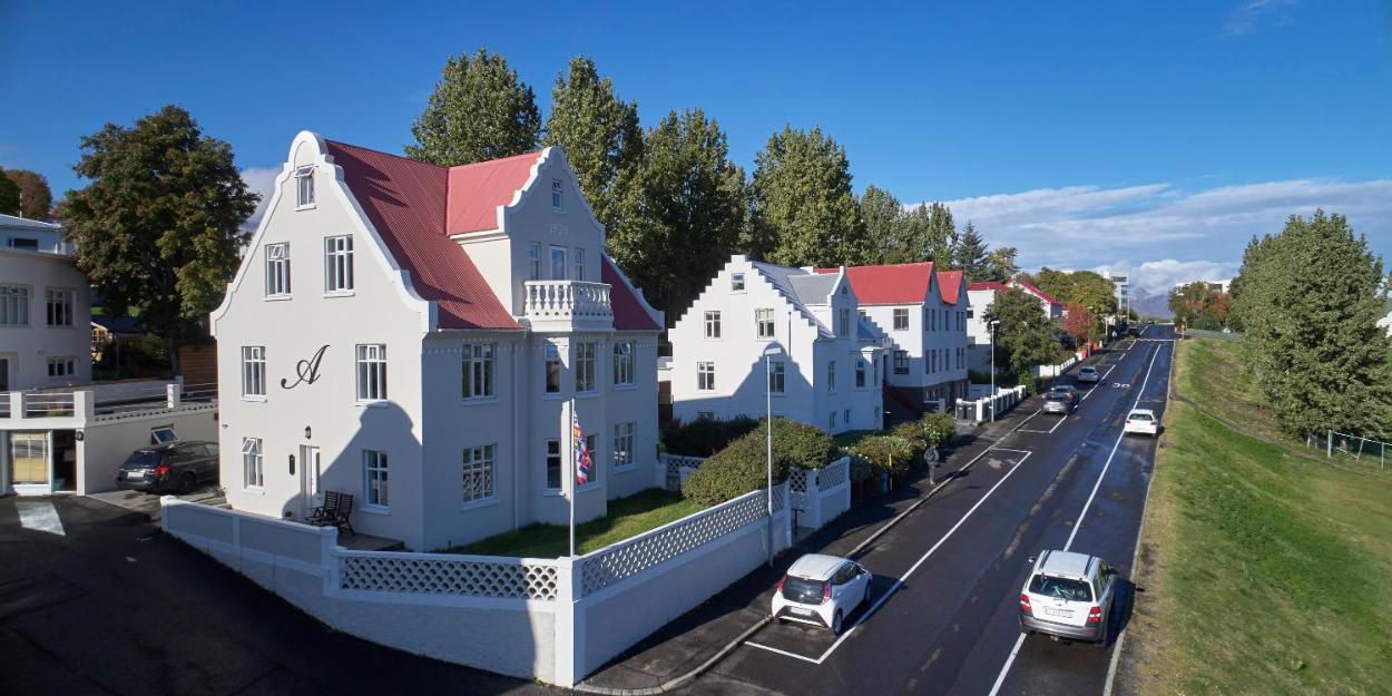 Akurinn Residence