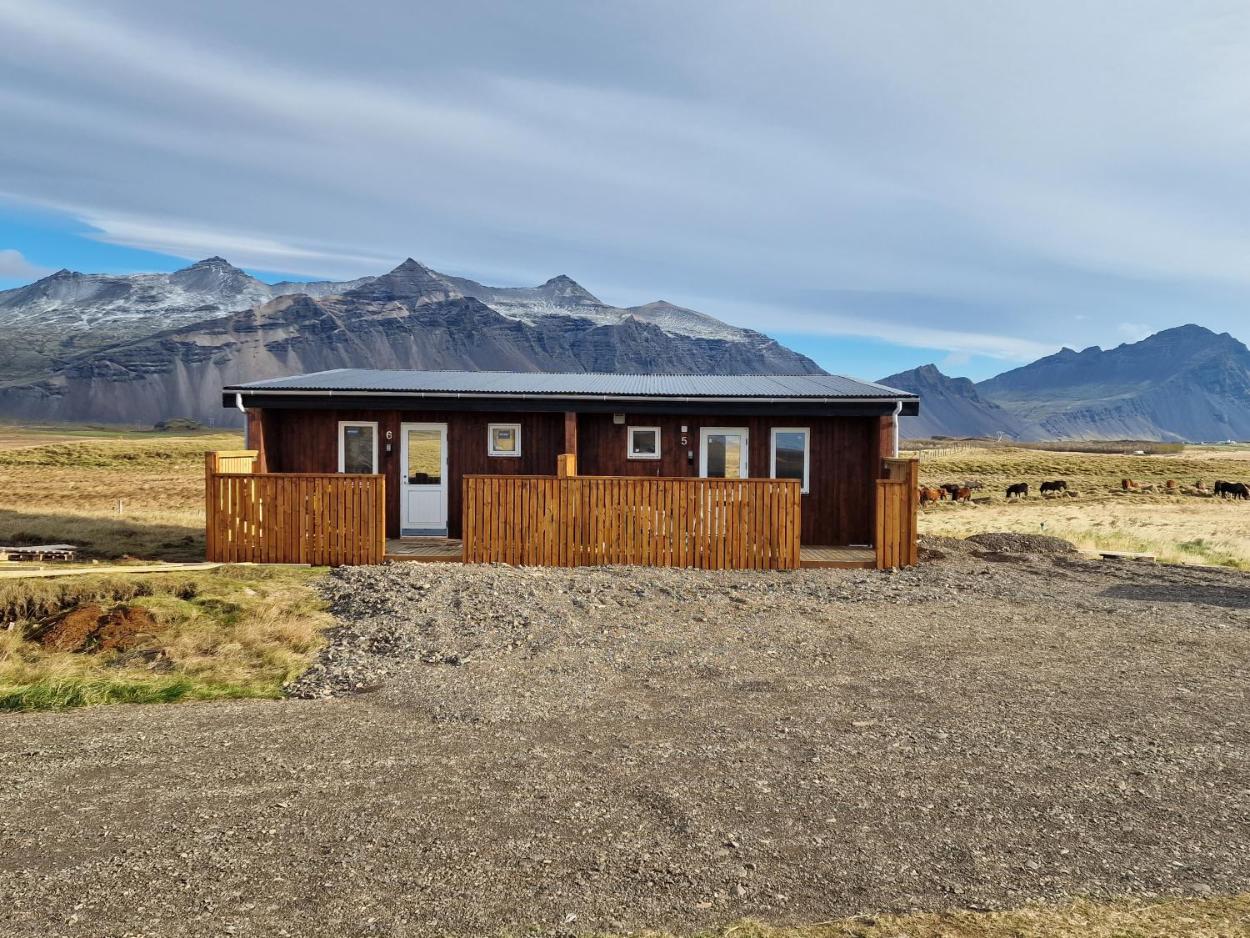 Aurora Cabins
