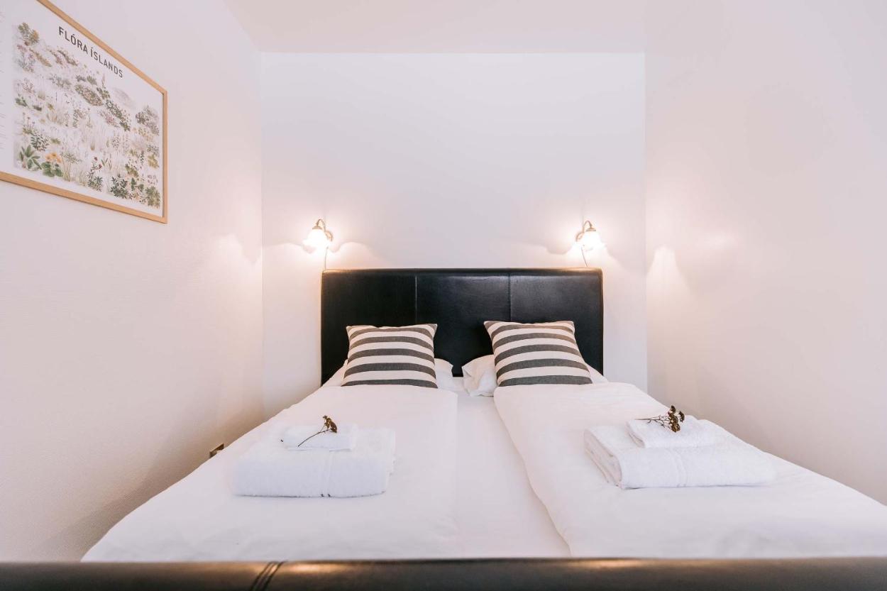 Elda Apartments
