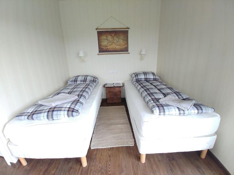 斯托里-巴基温馨小屋（Stori-Bakki Cosy Cottage）——埃伊尔斯塔济-约库尔（Egilsstadir-Jokull）附近