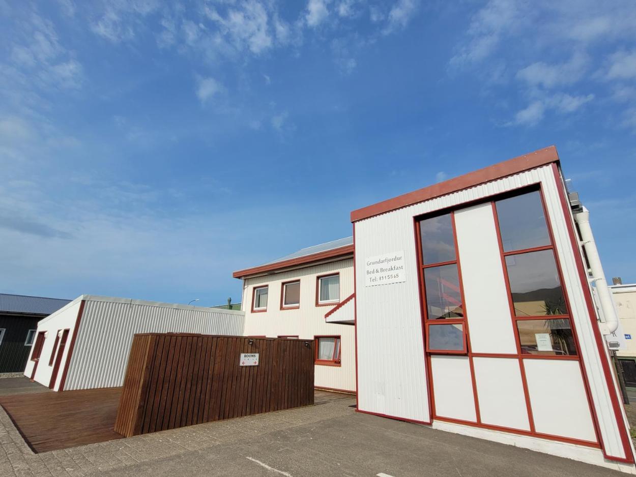 格伦达菲厄泽住宿加早餐酒店（Grundarfjordur Bed & Breakfast）