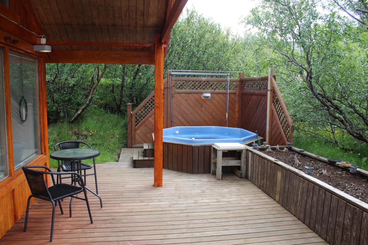 温馨舒适小屋，配备私人大浴缸（Relaxing and Cozy Cottage with Hot Tub）