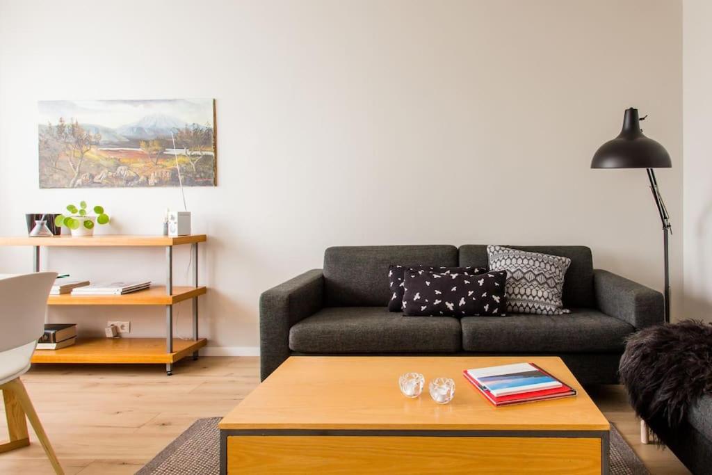 雷克雅未克黄金地段市中心基地（City Center Base in a Prime Location in Reykjavik）