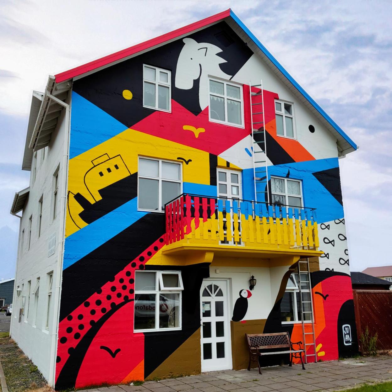 Guesthouse Mikligardur