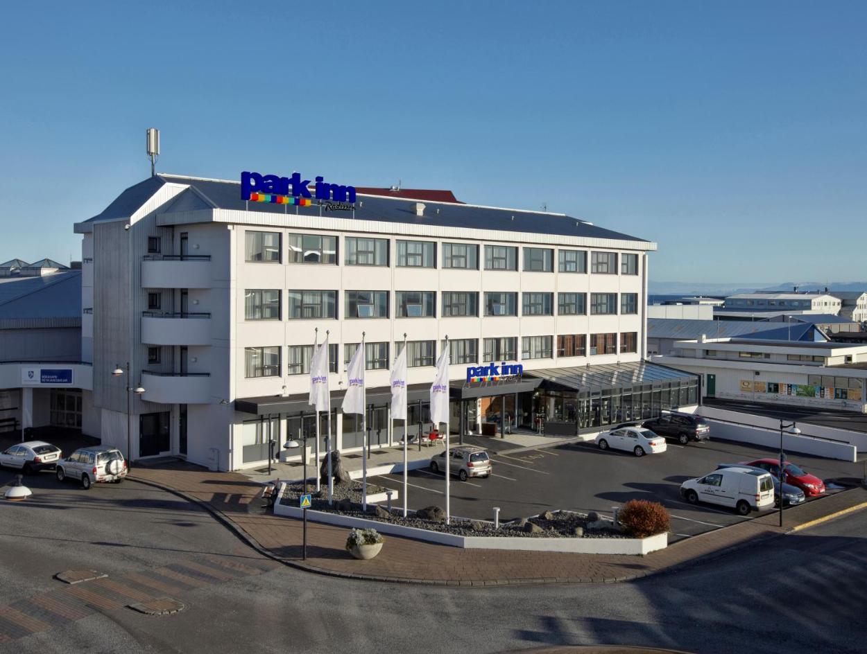 Park Inn by Radisson Keflavik Airport