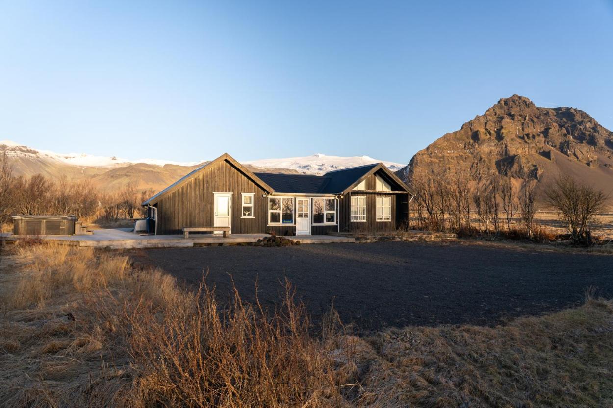 格伦德小屋（Grund Cabin）