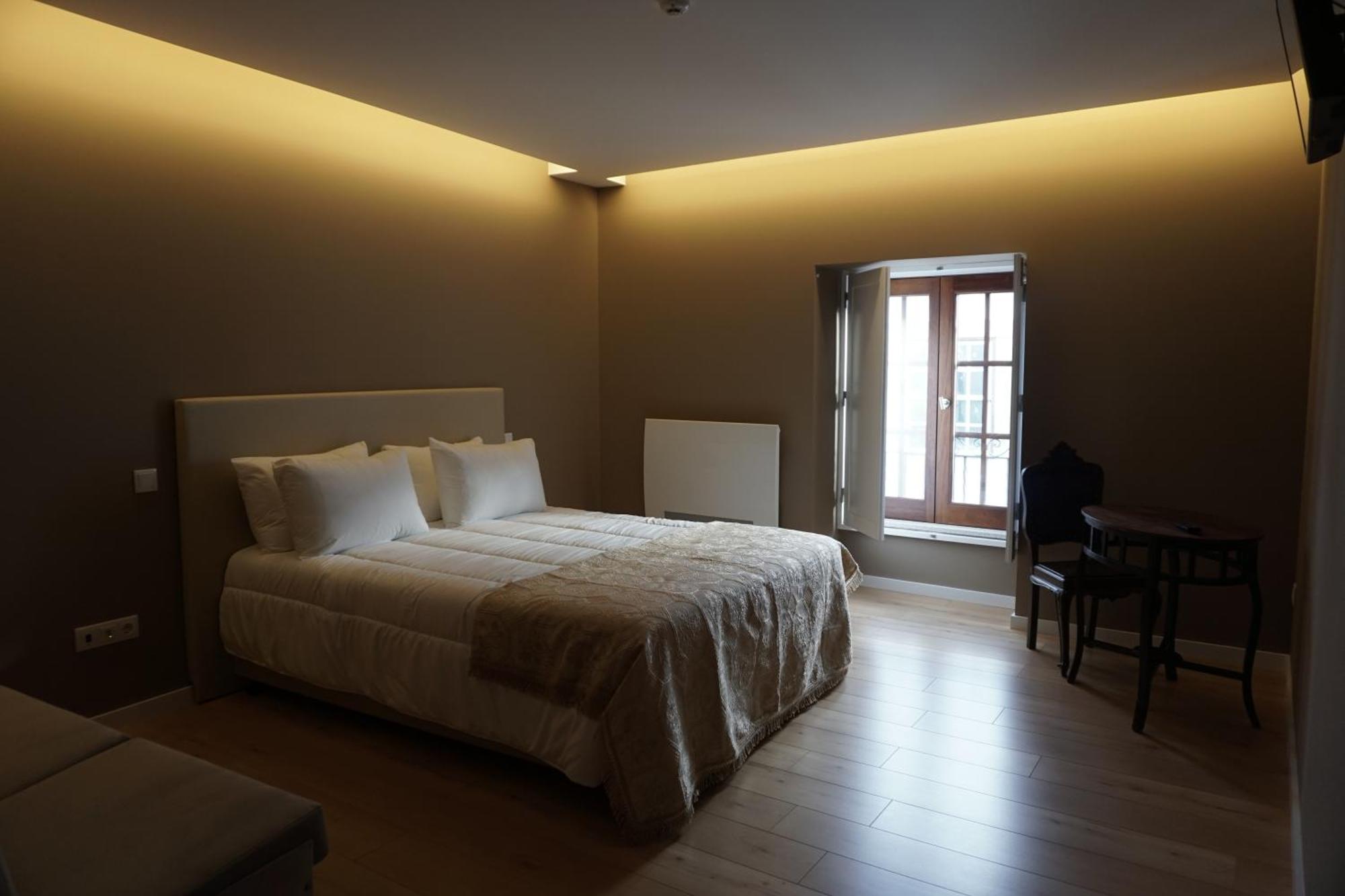 1. Feira Hostel & Suites