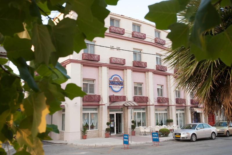 4. Olympos Hotel