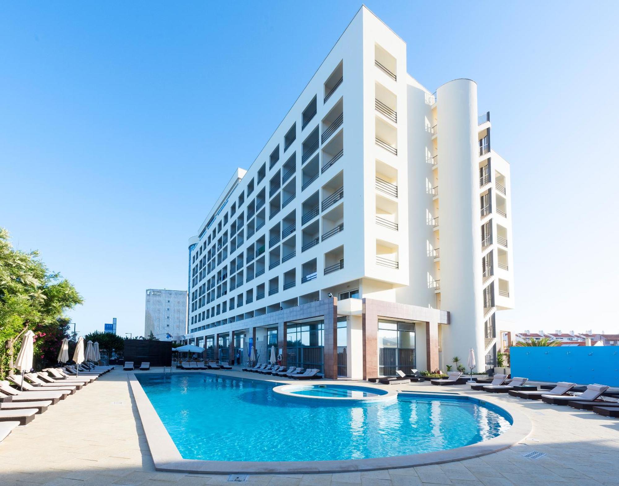 3. TRYP by Wyndham Lisboa Caparica Mar