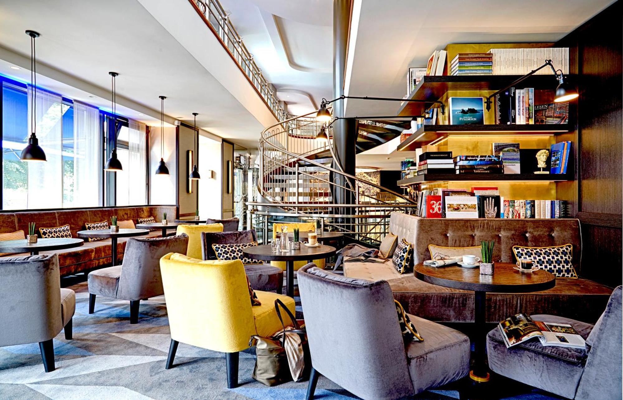 9. Seaside Park Hotel