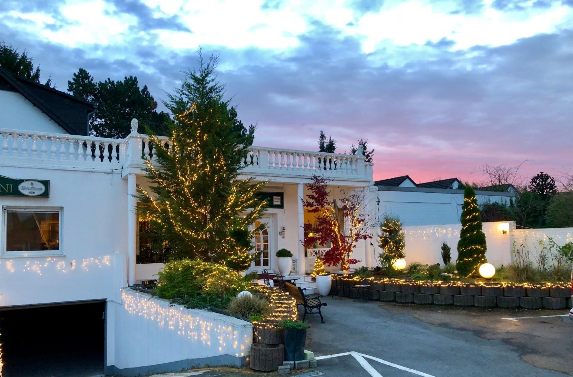 1. Ramor Hotel