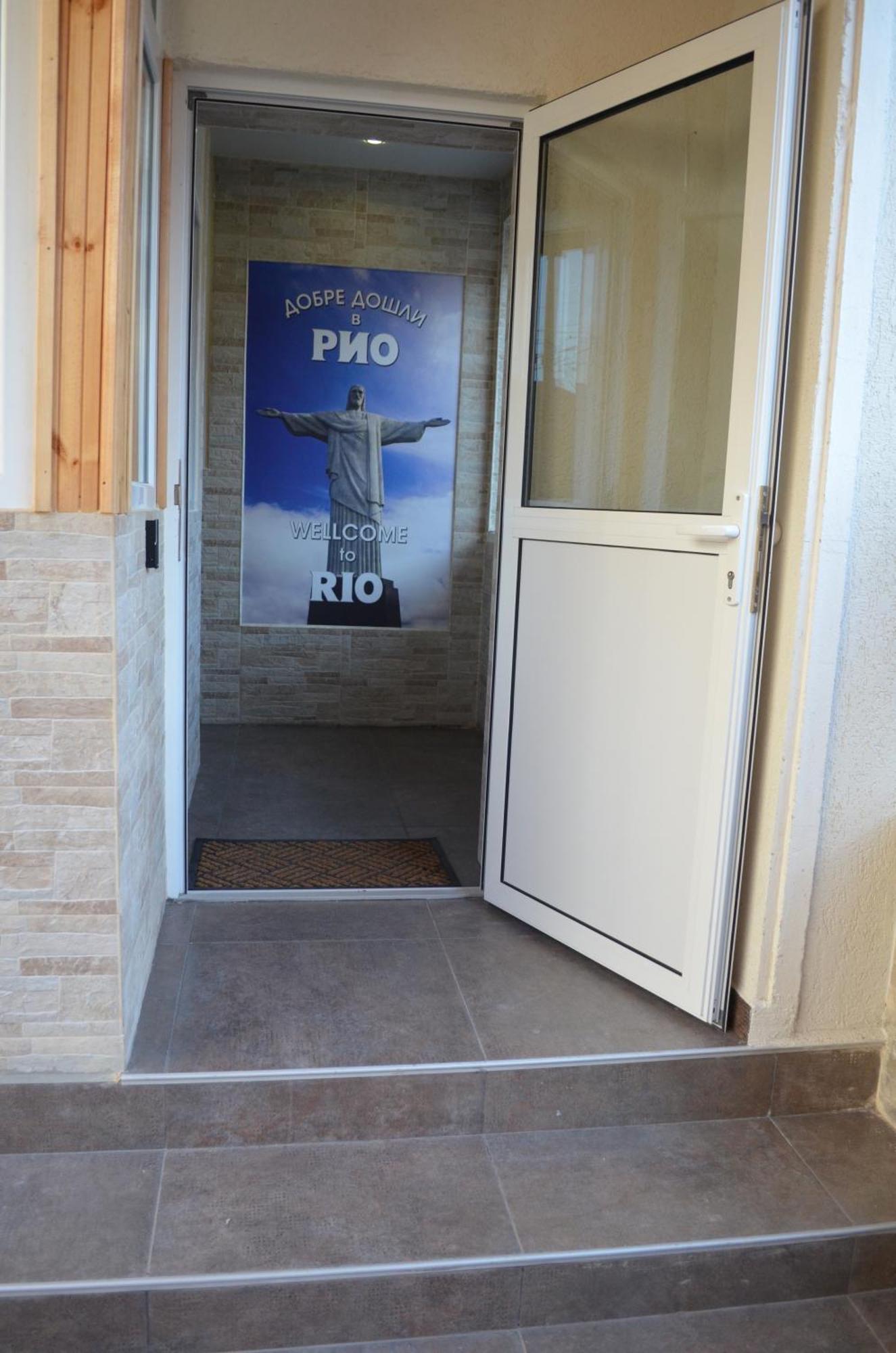 10. Rio Rooms