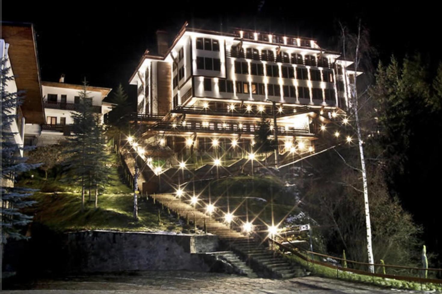 7. Shiroka Laka Hotel & Spa