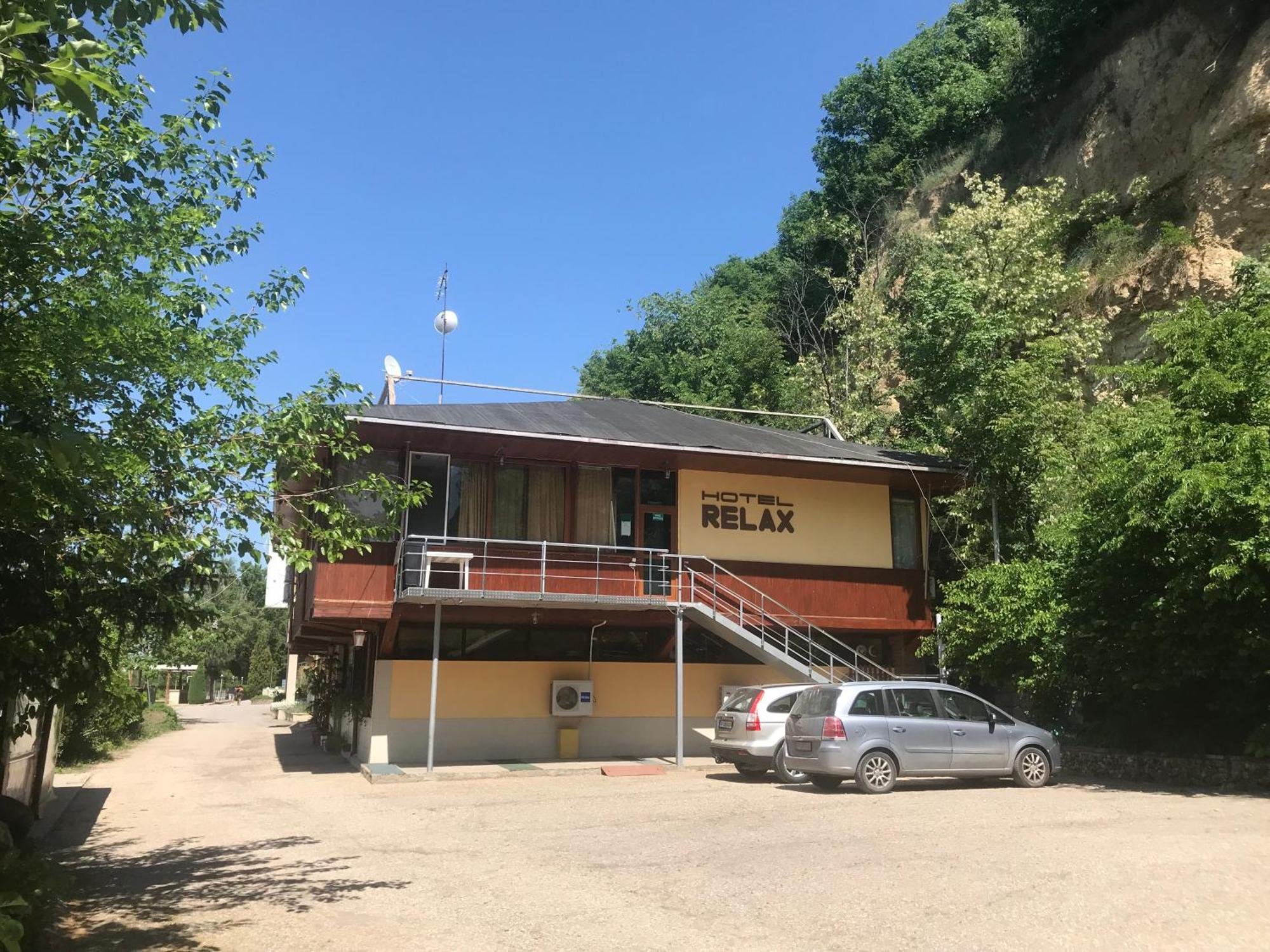 9. Family Hotel Relax
